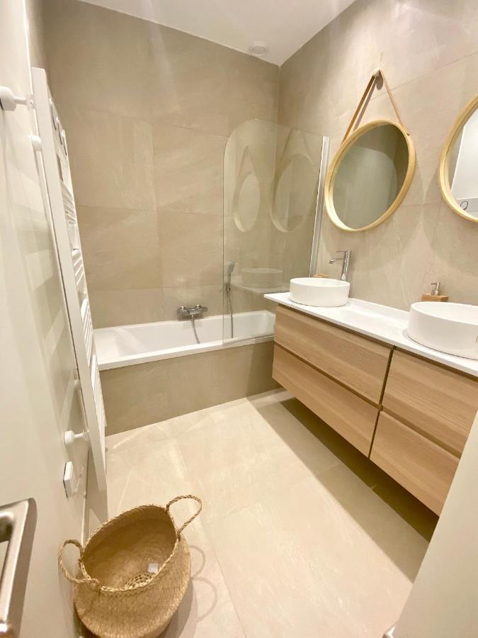 The Luxury Green Penthouse In City Center With Terrace And Free Parking Люксембург Экстерьер фото